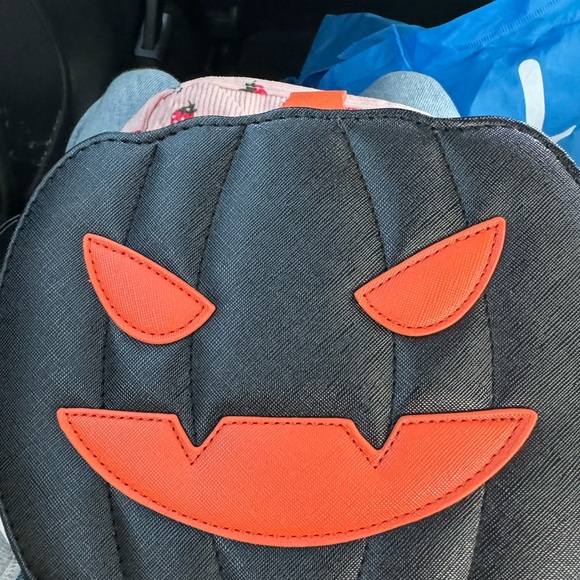 Purse! - Picture 2 of 7